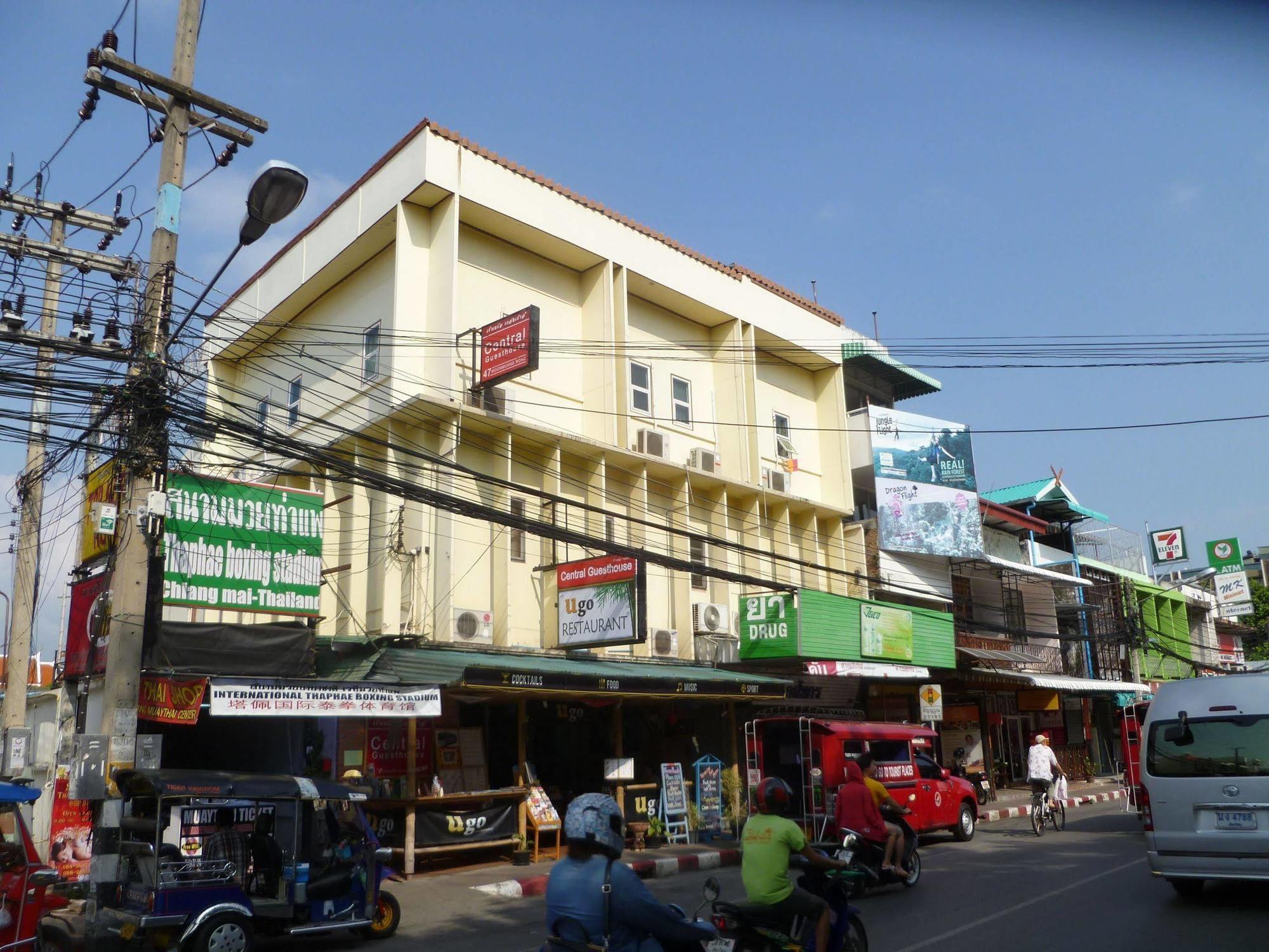Central Guesthouse Chiang Mai Exterior photo