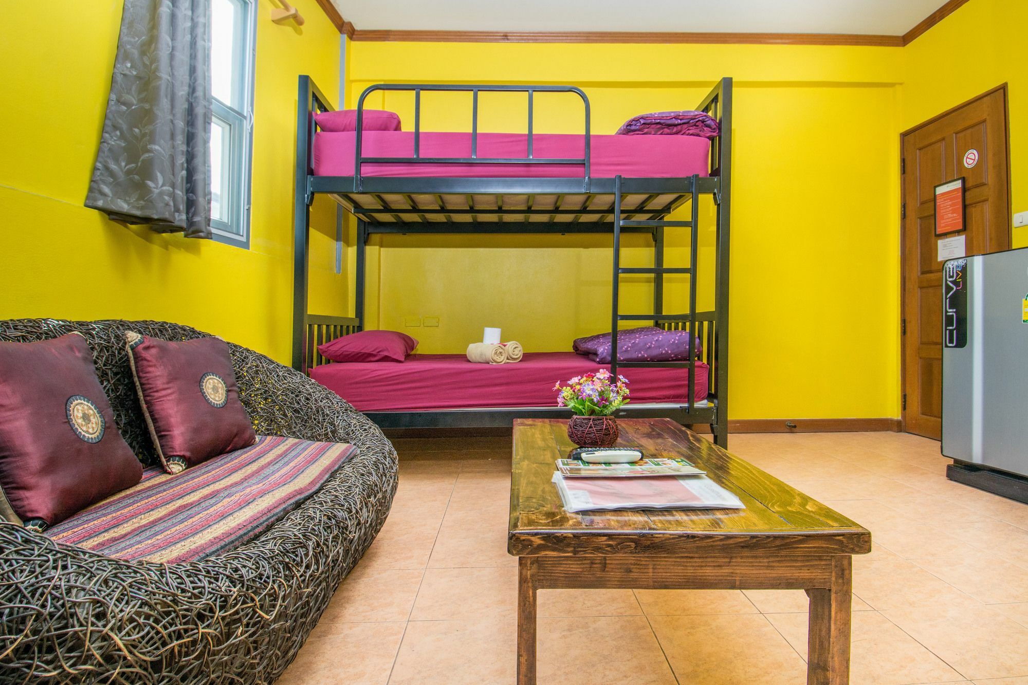 Central Guesthouse Chiang Mai Exterior photo